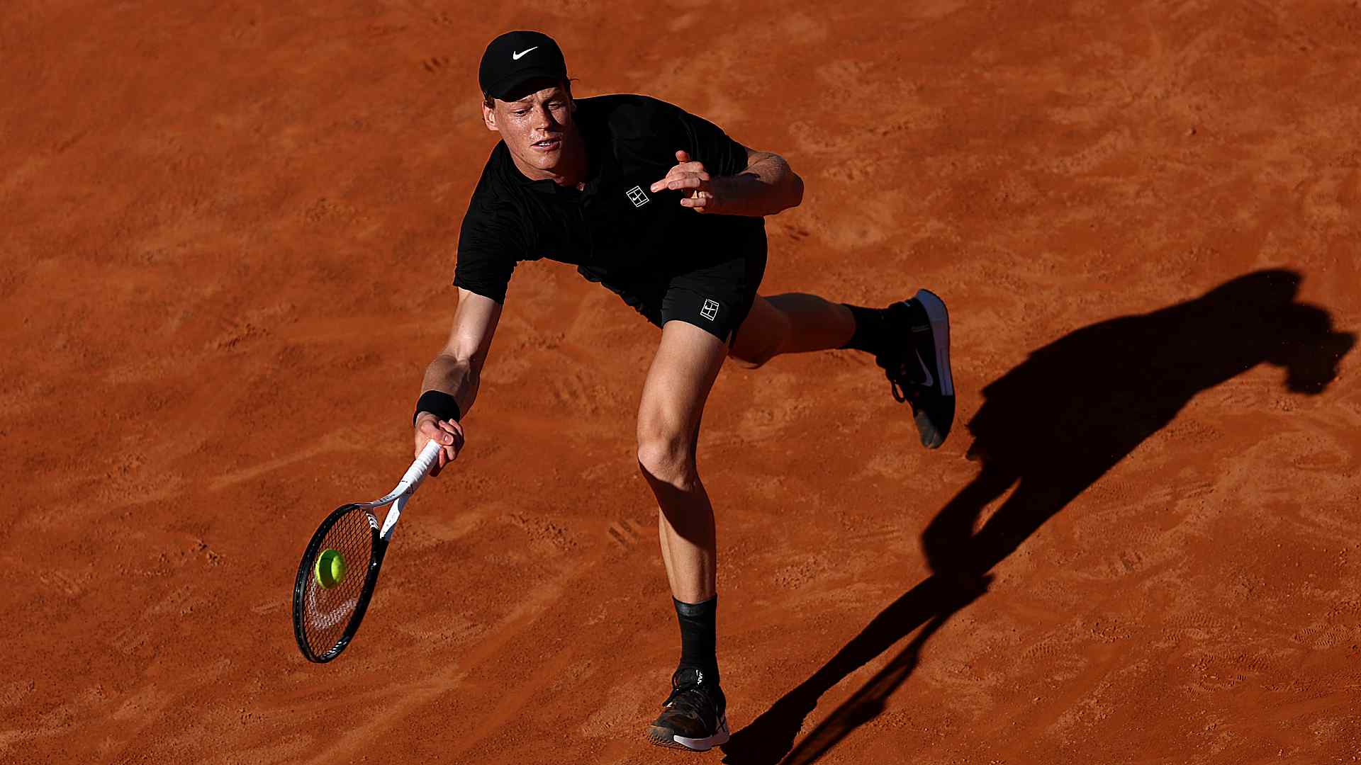 Jannik Sinner will play his opening Roland Garros match on Monday. 